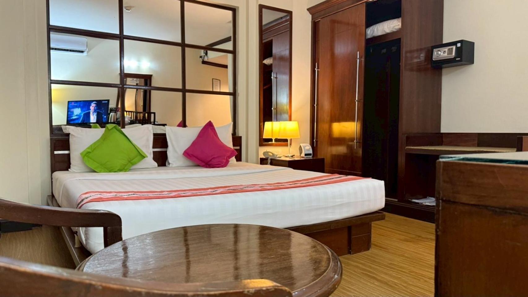 Grand Business Inn Bangkok Extérieur photo
