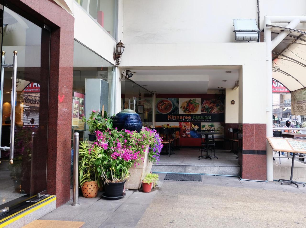 Grand Business Inn Bangkok Extérieur photo