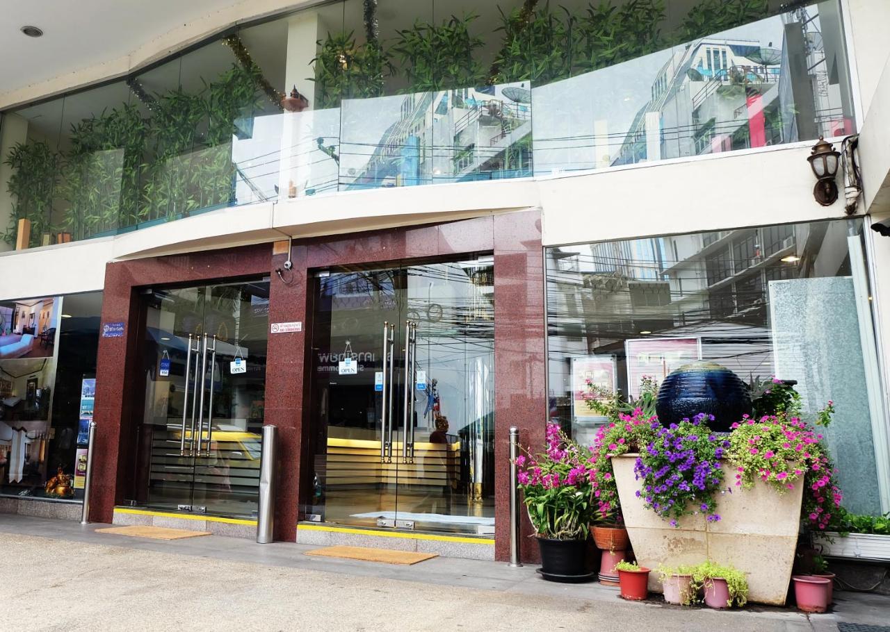 Grand Business Inn Bangkok Extérieur photo