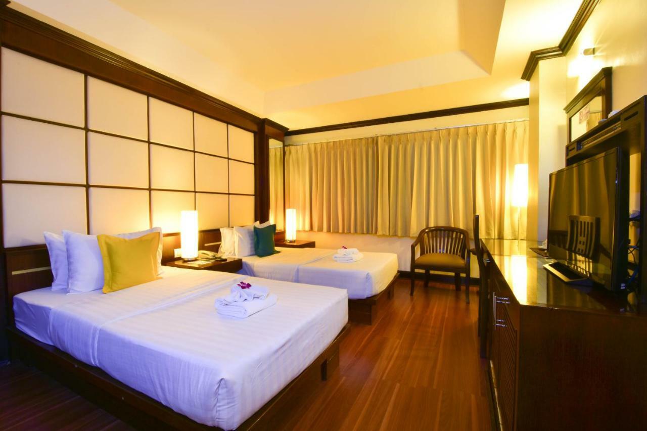 Grand Business Inn Bangkok Extérieur photo